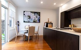 Eggie'S Nest - Luxury City Apartment